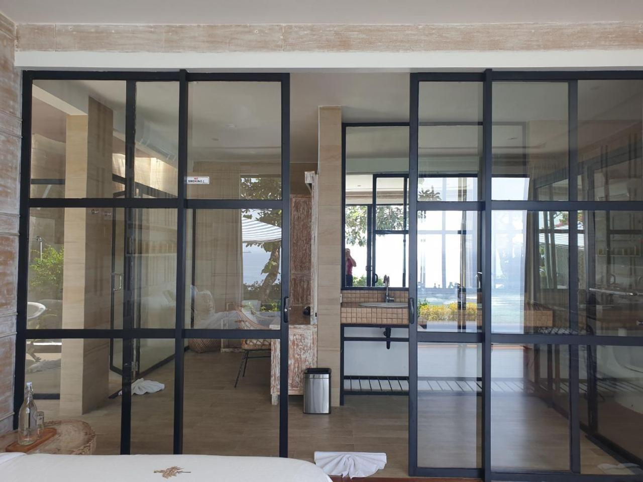 Nusa Dua Ocean View With Private Beach Exterior photo